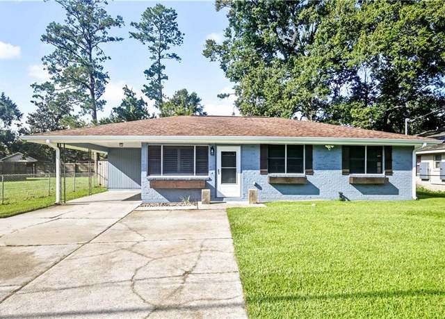 Property at 471 Olive Dr, Slidell, LA 70458, 3 beds, 2 baths