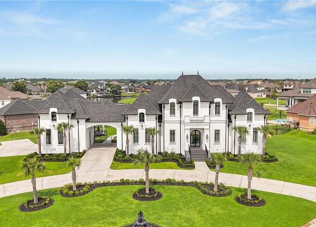 Property at 276 Cape Breton Dr, Slidell, LA 70458, 6 beds, 4.5 baths