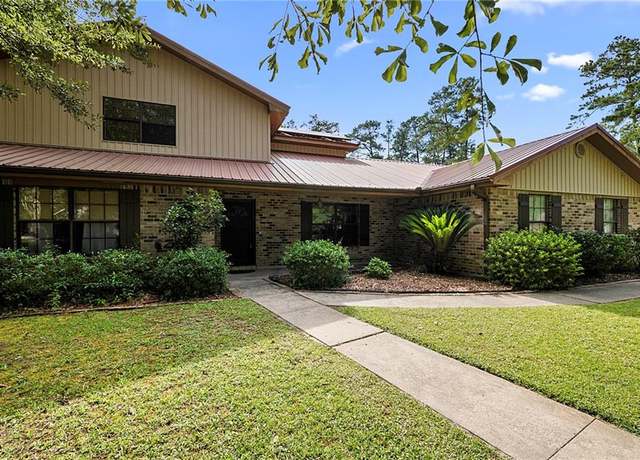 Property at 201 Milbank Ln, Pearl River, LA 70452, 4 beds, 3.5 baths