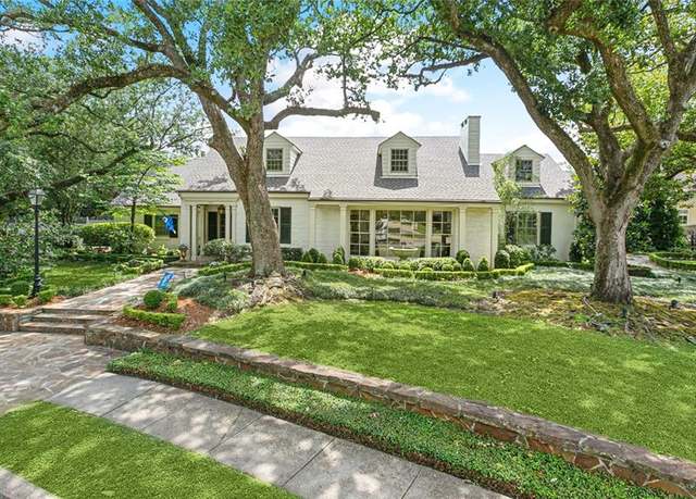 Property at 105 Mulberry Dr, Metairie, LA 70005, 5 beds, 5.5 baths