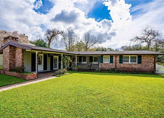 Property at 117 E Henfer Ave, River Ridge, LA 70123, 3 beds, 2 baths