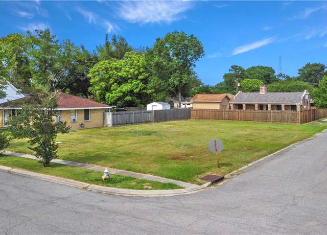 Property at 101 Ravan Ave, Harahan, LA 70123