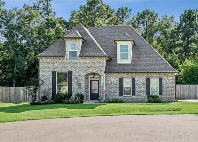 Property at 846 Lee Dr, Ponchatoula, LA 70454, 4 beds, 2.5 baths
