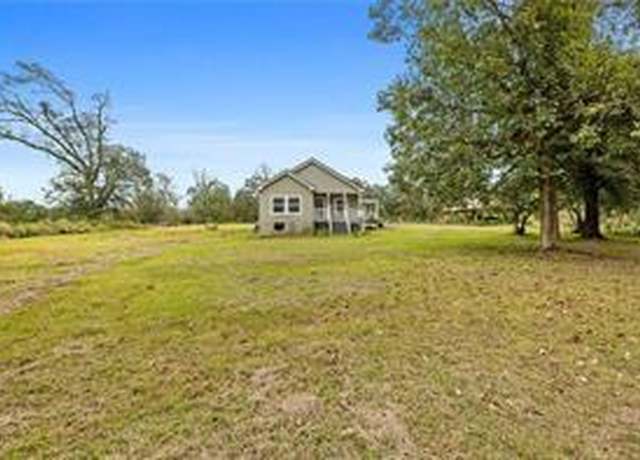 Property at 21540 Lacsue Ln, Hammond, LA 70403, 3 beds, 2 baths