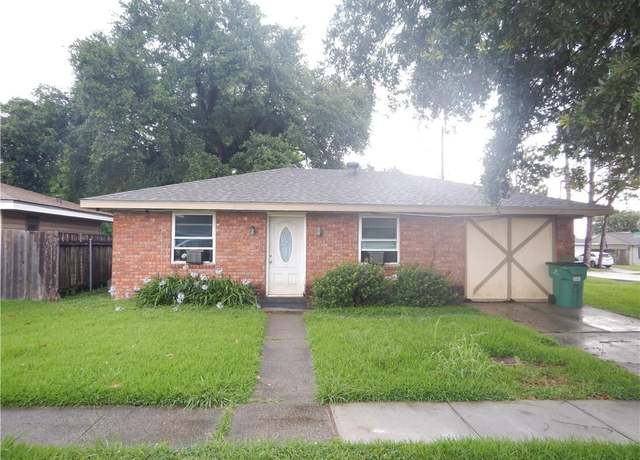 Property at 2700 Dolores Dr, Marrero, LA 70072, 3 beds, 2 baths