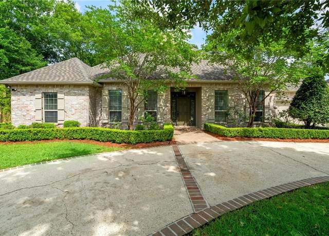Property at 1132 Hardy Dr, Covington, LA 70433, 4 beds, 2.5 baths