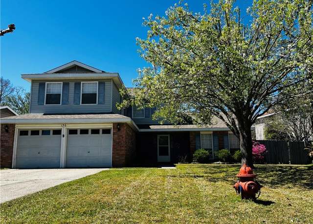 Property at 156 Silverwood Dr, Slidell, LA 70461, 3 beds, 2.5 baths