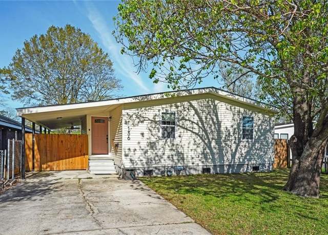 Property at 136 Woodlawn Ave, Harahan, LA 70123, 3 beds, 2 baths