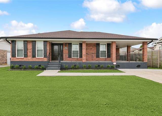 Property at 2321 N Friendship Dr, Harvey, LA 70058, 3 beds, 2 baths