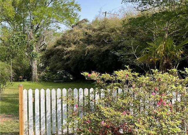 Property at 2221 Monroe St, Mandeville, LA 70448