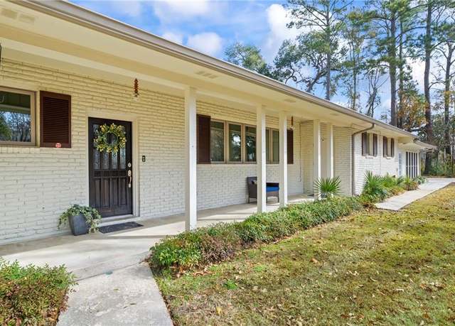 Property at 3845 Monroe St, Mandeville, LA 70448, 4 beds, 3 baths