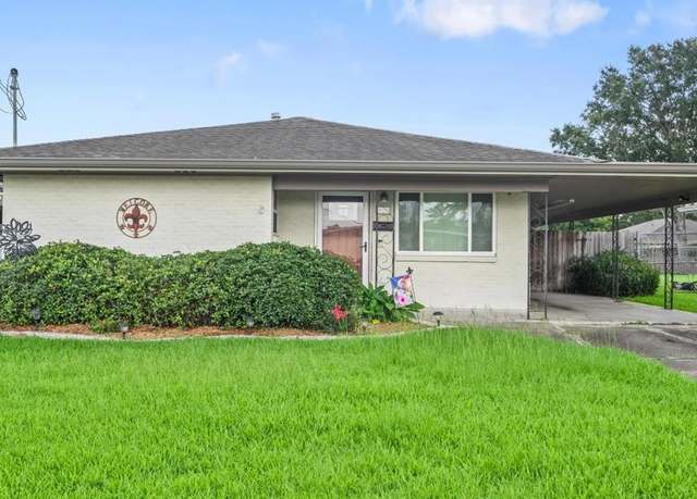 Property at 929 Carnation Ave, Metairie, LA 70001, 3 beds, 1.5 baths