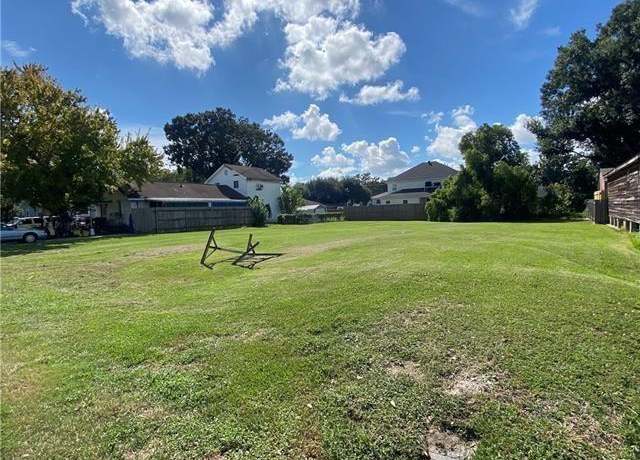 Property at 524 Papworth Ave, Metairie, LA 70005
