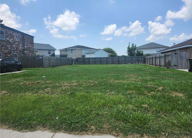 Property at 3508 Evangeline Ave, Chalmette, LA 70043