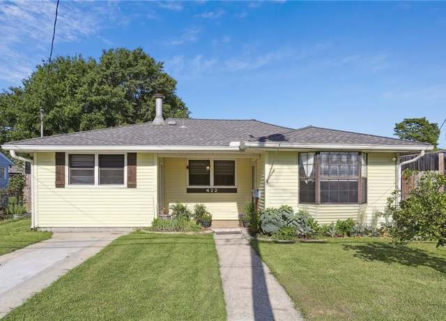 Property at 422 Oaklawn Dr, Metairie, LA 70005, 3 beds, 2 baths