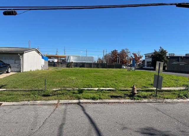 Property at 1701 Generes Dr, Harahan, LA 70123
