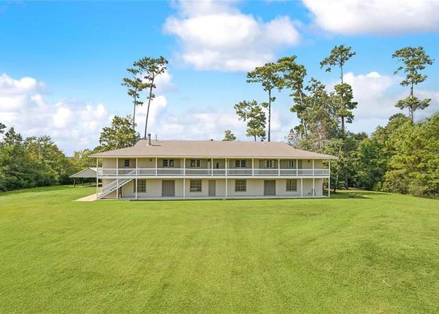 Property at 34239 Bayou Liberty Rd, Slidell, LA 70460, 4 beds, 2.5 baths