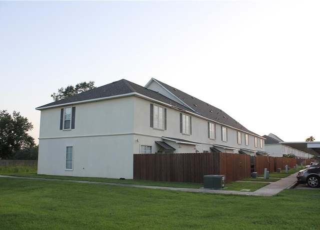 Property at 4000 Lake Beau Pre Blvd #131, Baton Rouge, LA 70820, 2 beds, 2.5 baths