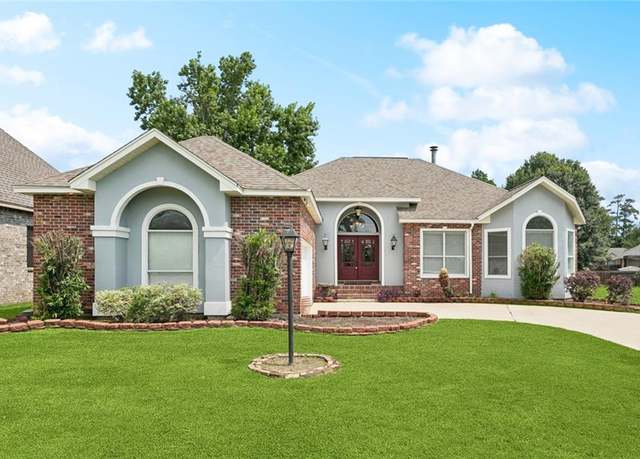 Property at 314 Spartan Loop, Slidell, LA 70458, 3 beds, 2 baths