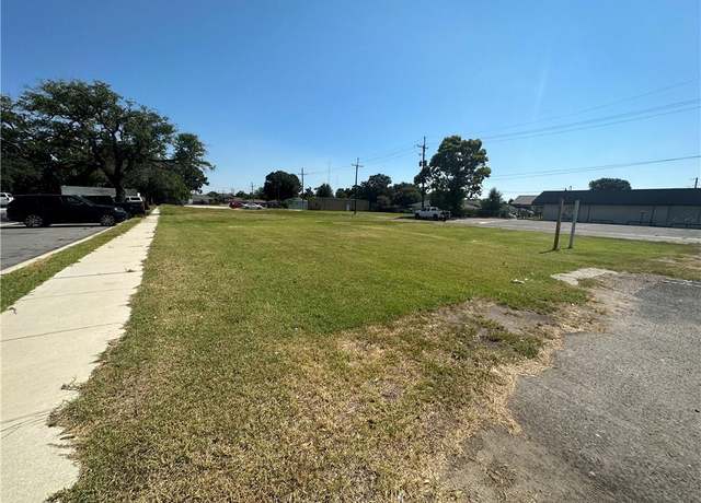Property at 1001-1007 W Saint Bernard Hwy, Chalmette, LA 70043