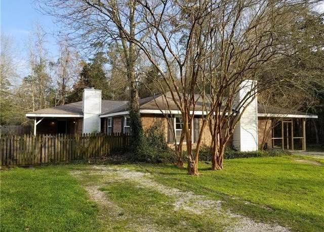 Property at 715-717 Atalin St, Mandeville, LA 70448, 5 beds, 3.5 baths