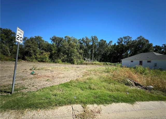 Property at 2317 Caddy Dr, Marrero, LA 70072