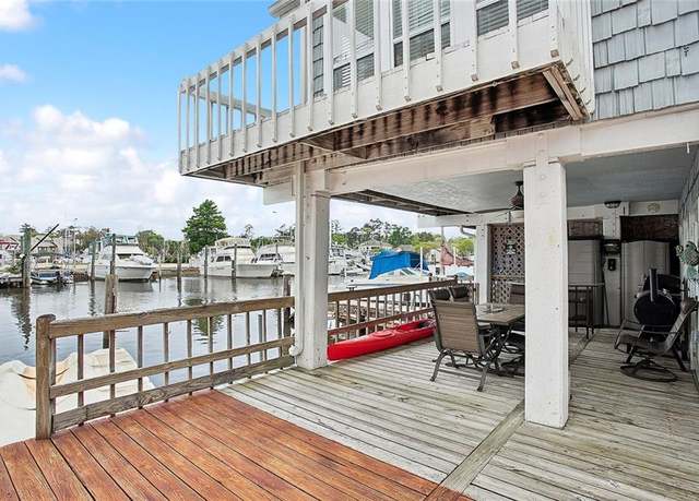 Property at 969 Marina Blvd #969, Mandeville, LA 70471, 1 bed, 1 bath