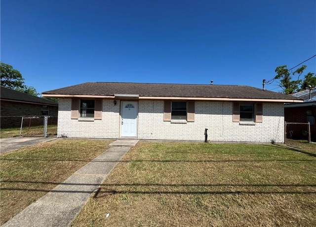 Property at 2712 Guerra Dr, Violet, LA 70092, 3 beds, 1.5 baths