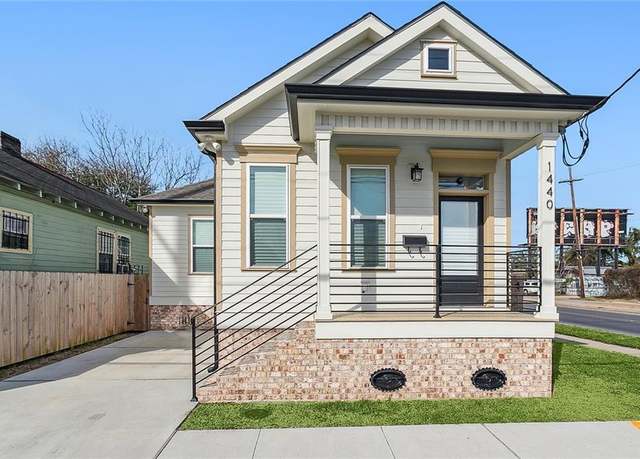 Property at 1440 Port St, New Orleans, LA 70117, 3 beds, 2 baths