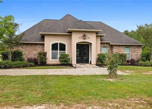 Property at 21121 Live Oak Ln, Ponchatoula, LA 70454, 3 beds, 2.5 baths