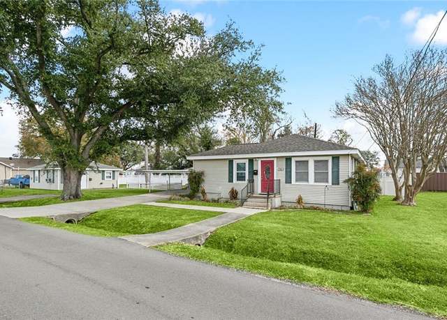 Property at 546 Clayton Dr, Norco, LA 70079, 2 beds, 1.5 baths