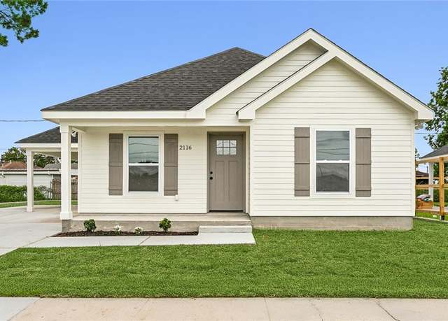 Property at 2116 Kenneth Dr, Violet, LA 70092, 3 beds, 2 baths