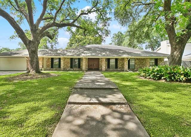 Property at 5936 Dover Pl, New Orleans, LA 70131, 4 beds, 2.5 baths