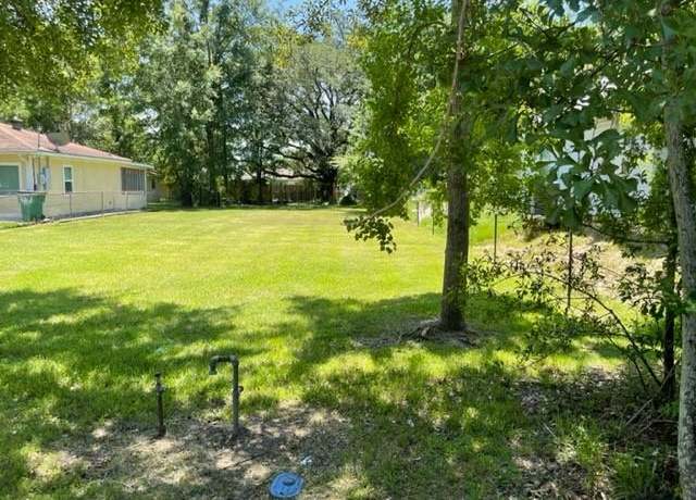Property at 135 South St, Slidell, LA 70458