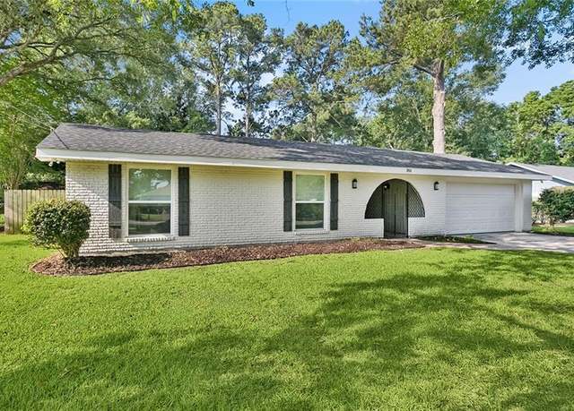 Property at 351 Huntington Dr, Slidell, LA 70458, 4 beds, 2 baths