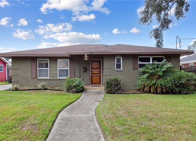 Property at 5400 Chatham Dr, New Orleans, LA 70122, 3 beds, 2 baths