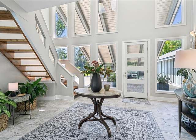 Property at 74724 River Rd, Covington, LA 70435, 4 beds, 4.5 baths