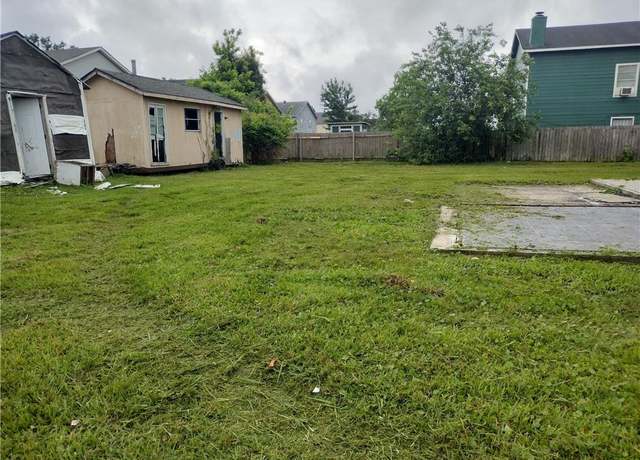 Property at 2633 Max Dr, Harvey, LA 70058