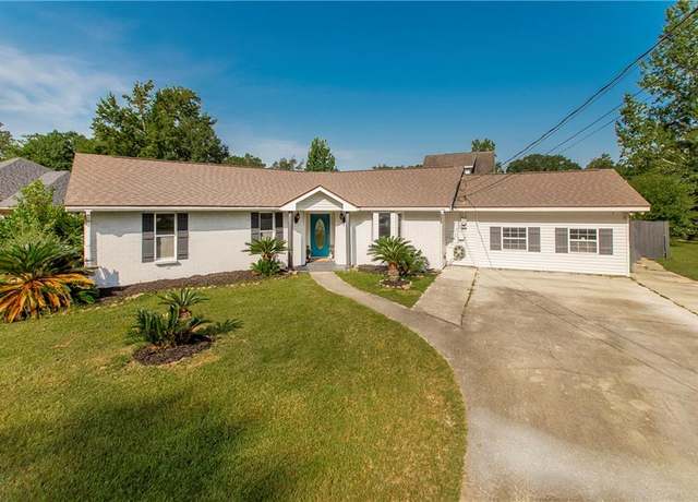 Property at 61581 Highway 434, Lacombe, LA 70445, 3 beds, 2 baths