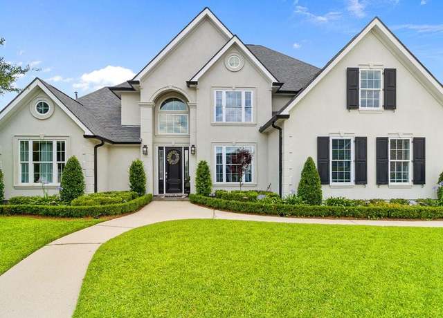 Property at 118 Dog Wood Dr, Kenner, LA 70065, 5 beds, 3.5 baths