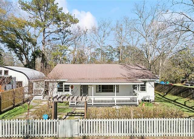 Property at 1612 Mossy St, Covington, LA 70433, 3 beds, 2 baths