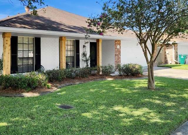Property at 3945 Grilletta Ct, Marrero, LA 70072, 3 beds, 2 baths