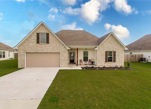 Property at 20467 Cornerstone Rd, Hammond, LA 70401, 4 beds, 2 baths