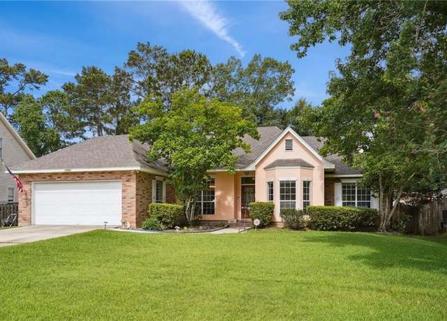 Property at 67061 Dolan St, Mandeville, LA 70471, 4 beds, 2 baths