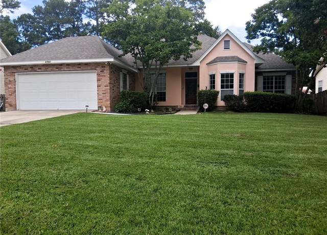 Property at 67061 Dolan St, Mandeville, LA 70471, 4 beds, 2 baths
