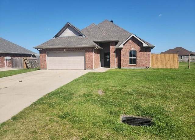Property at 136 Millstone Dr, Thibodaux, LA 70301, 3 beds, 2 baths