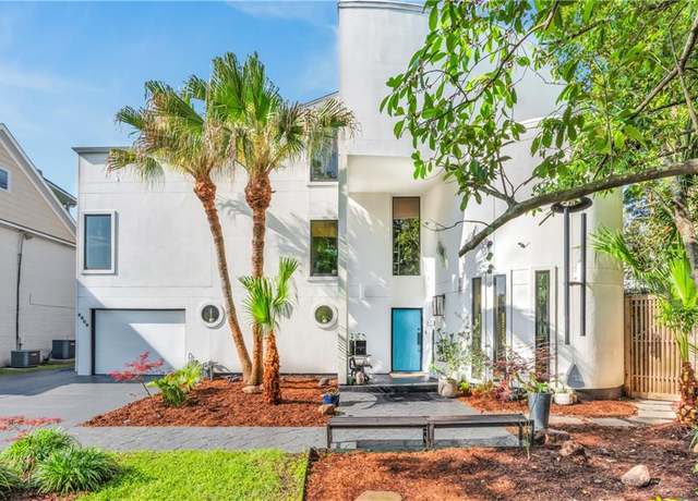 Property at 4809 Neyrey Dr, Metairie, LA 70002, 4 beds, 2.5 baths