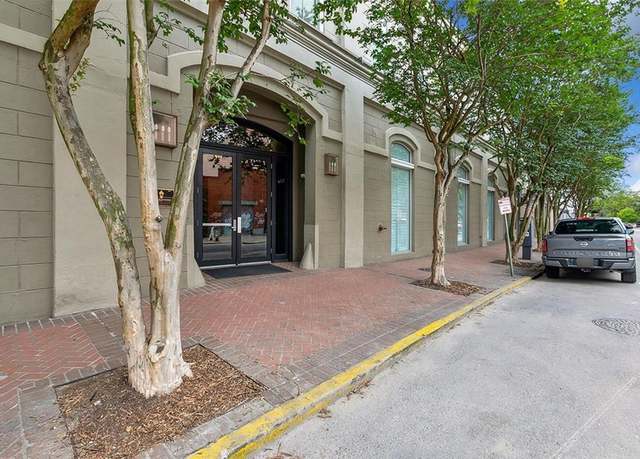 Property at 840 Tchoupitoulas St #211, New Orleans, LA 70130, 3 beds, 2 baths