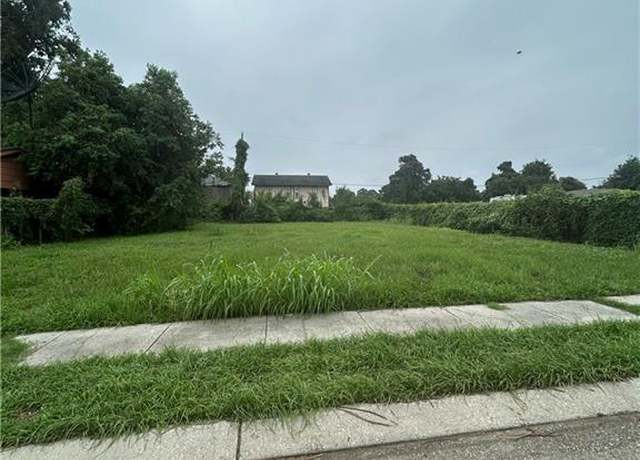 Property at 1805 Lauradale Dr, New Orleans, LA 70114