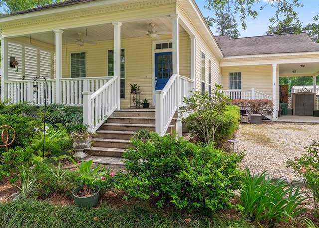Property at 22236 8th St, Abita Springs, LA 70420, 3 beds, 2 baths